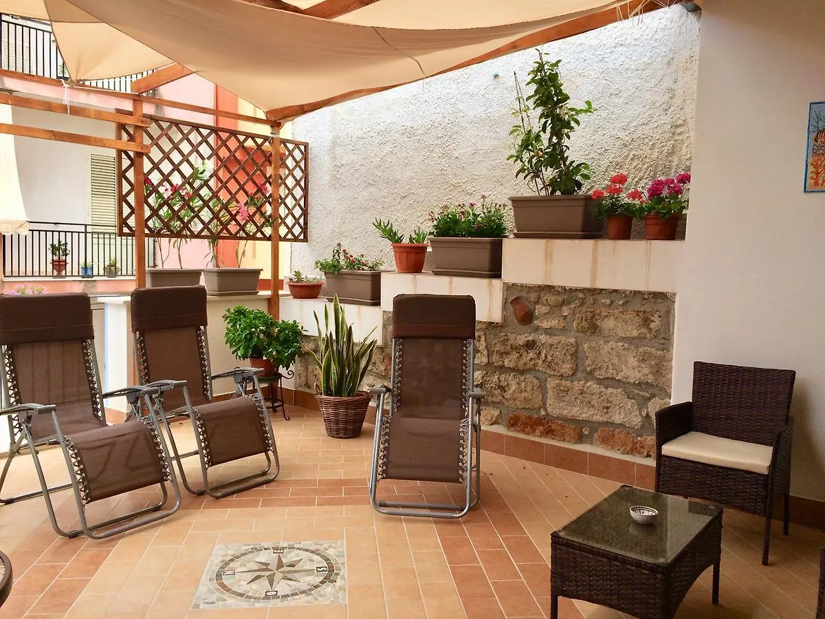 Guest house Ca&Sa Sweet Holiday Cinisi