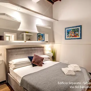 Tritone House 4*, Rome Italie